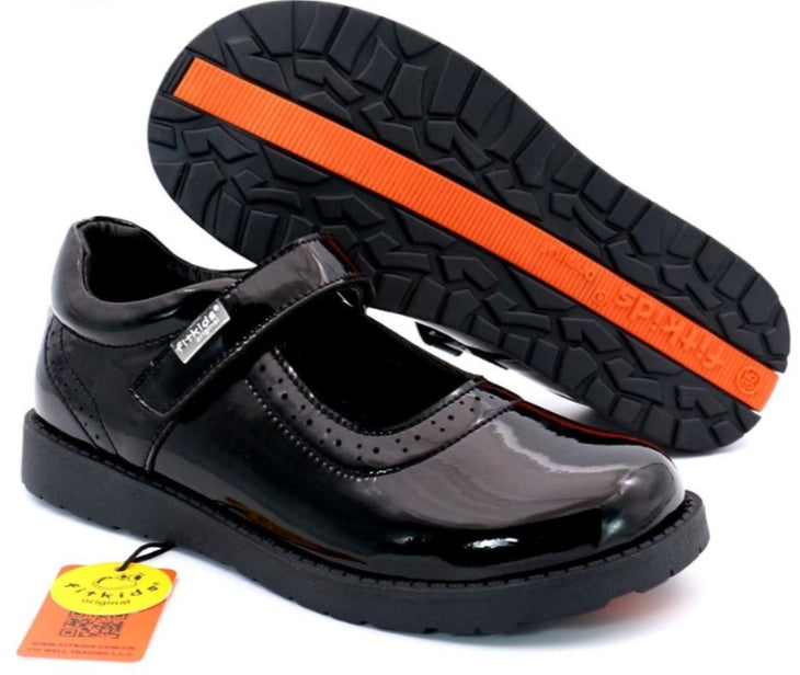 Smart Flex – Girls’ Black School Shoe (Wet Look)